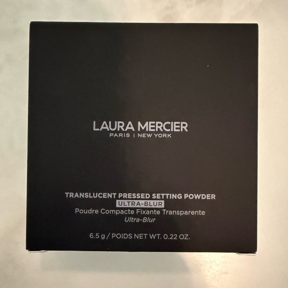 Laura Mercier Translucent Pressed Setting Powder – Ultra-Blur - Picture 4 of 5